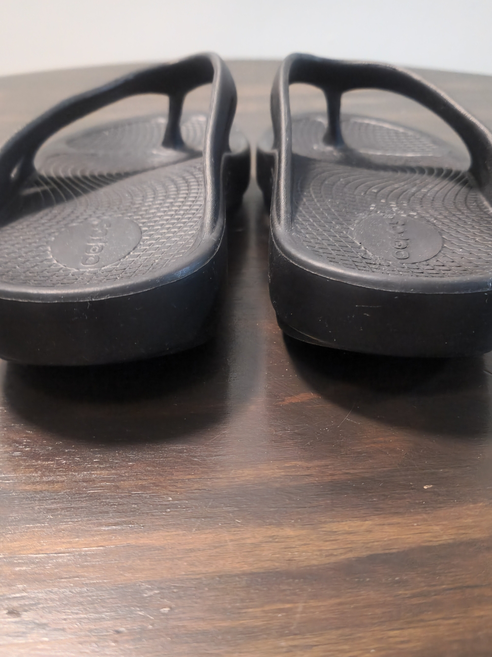 OOFOS OOriginal Recovery Flip Flop Thong Sandals Black Women's Size 7 - Picture 5 of 9